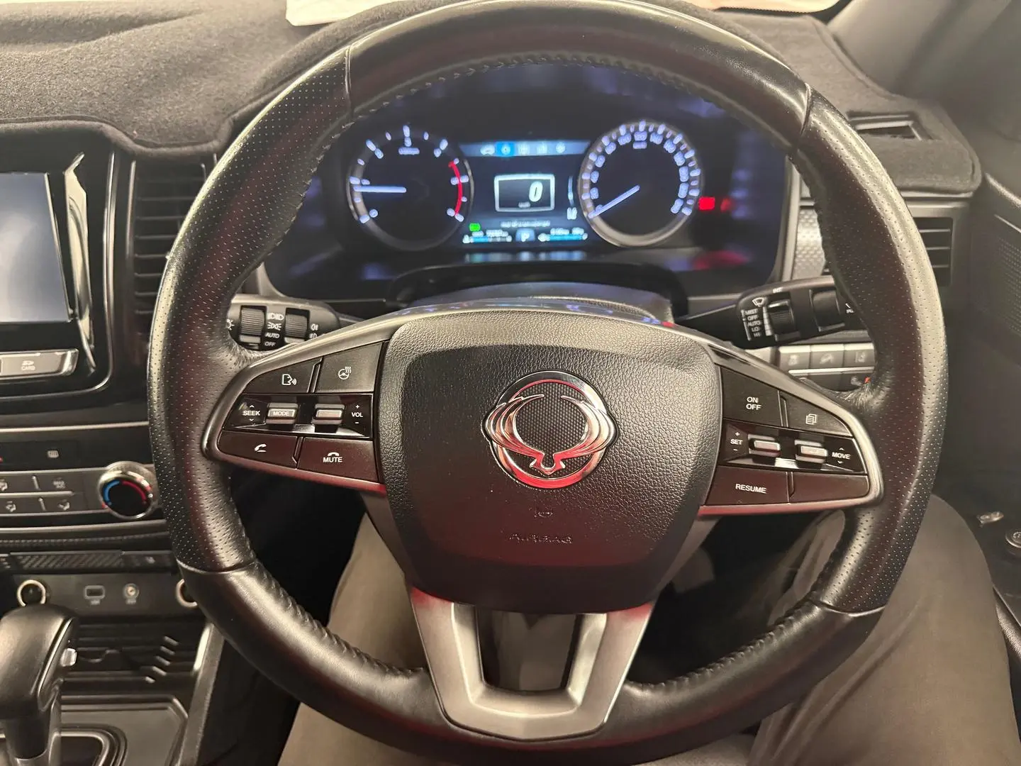 2021 SsangYong Musso Gallery Image 28