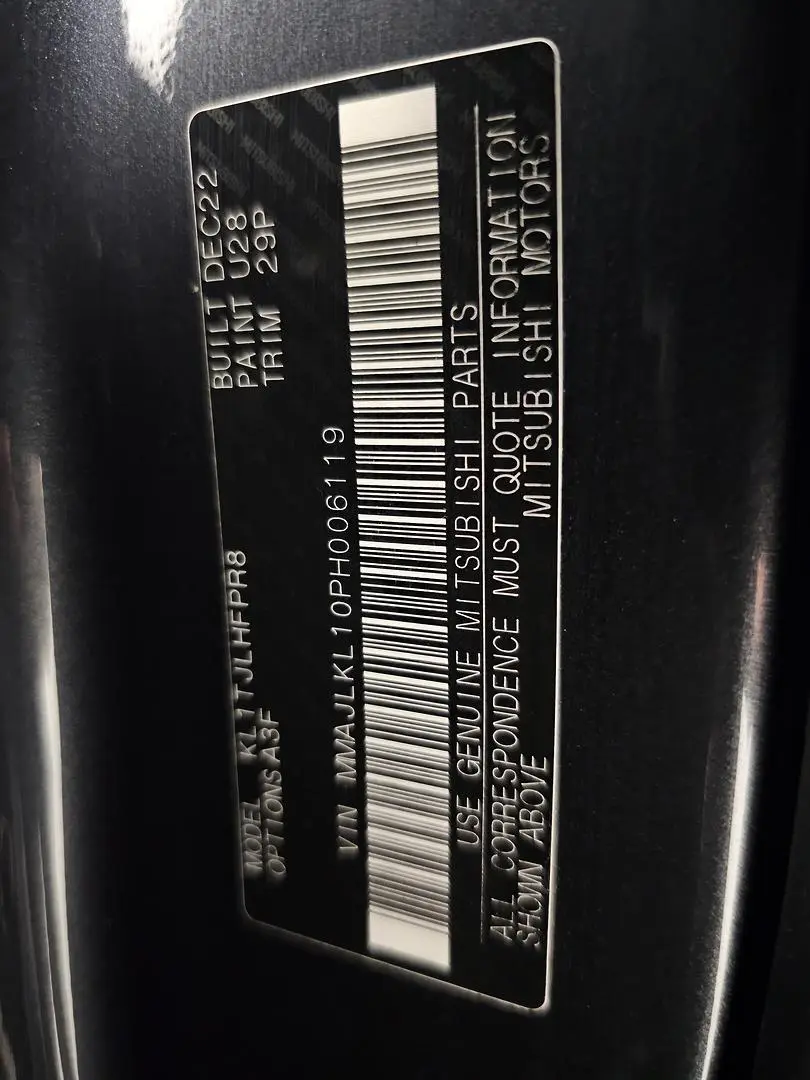 2023 Mitsubishi Triton Gallery Image 13