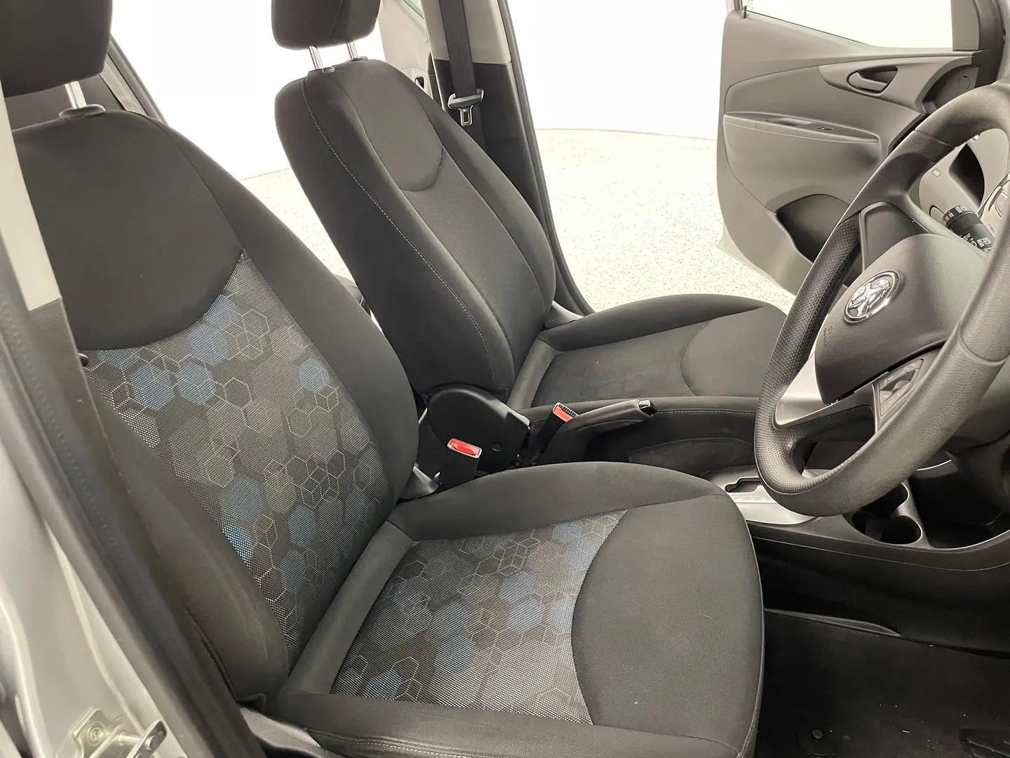 2016 Holden Spark Gallery Image 22