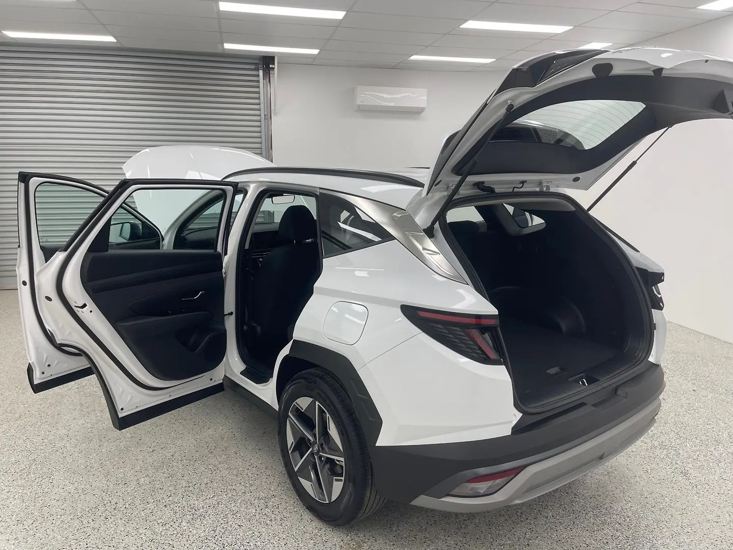 2024 Hyundai Tucson Gallery Image 10