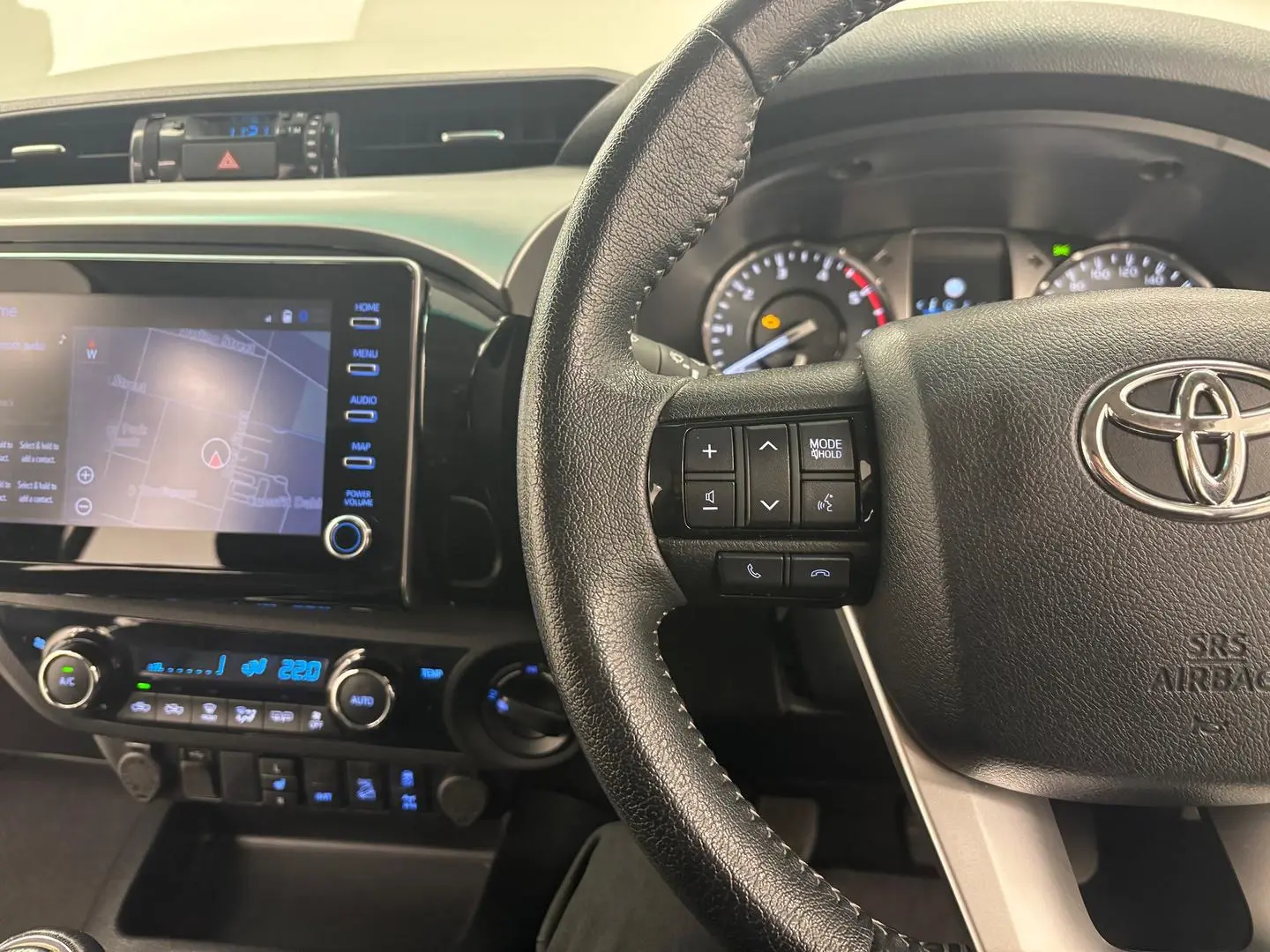 2021 Toyota Hilux Gallery Image 32