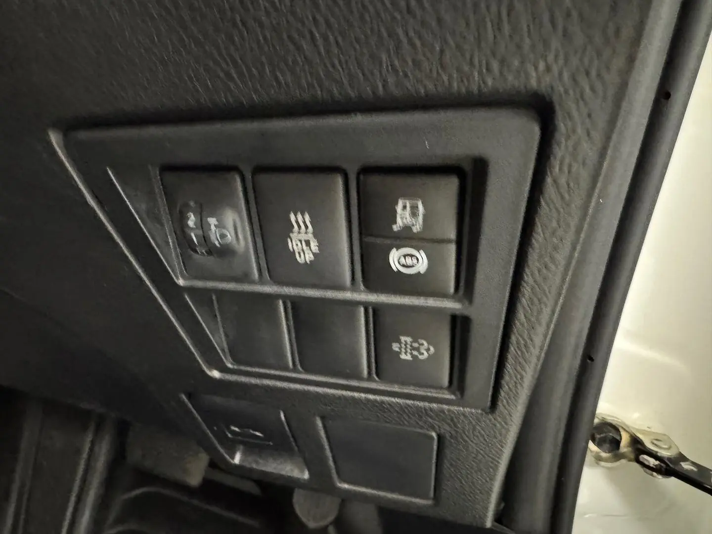 2023 Toyota Hilux Gallery Image 19