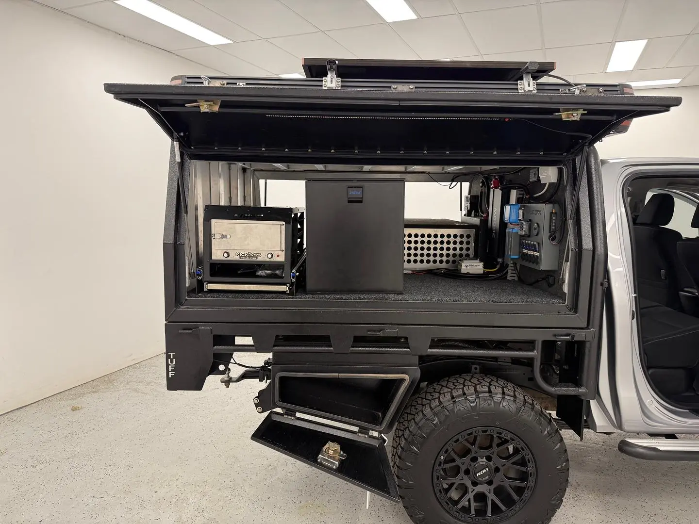 2022 Toyota Hilux Gallery Image 20