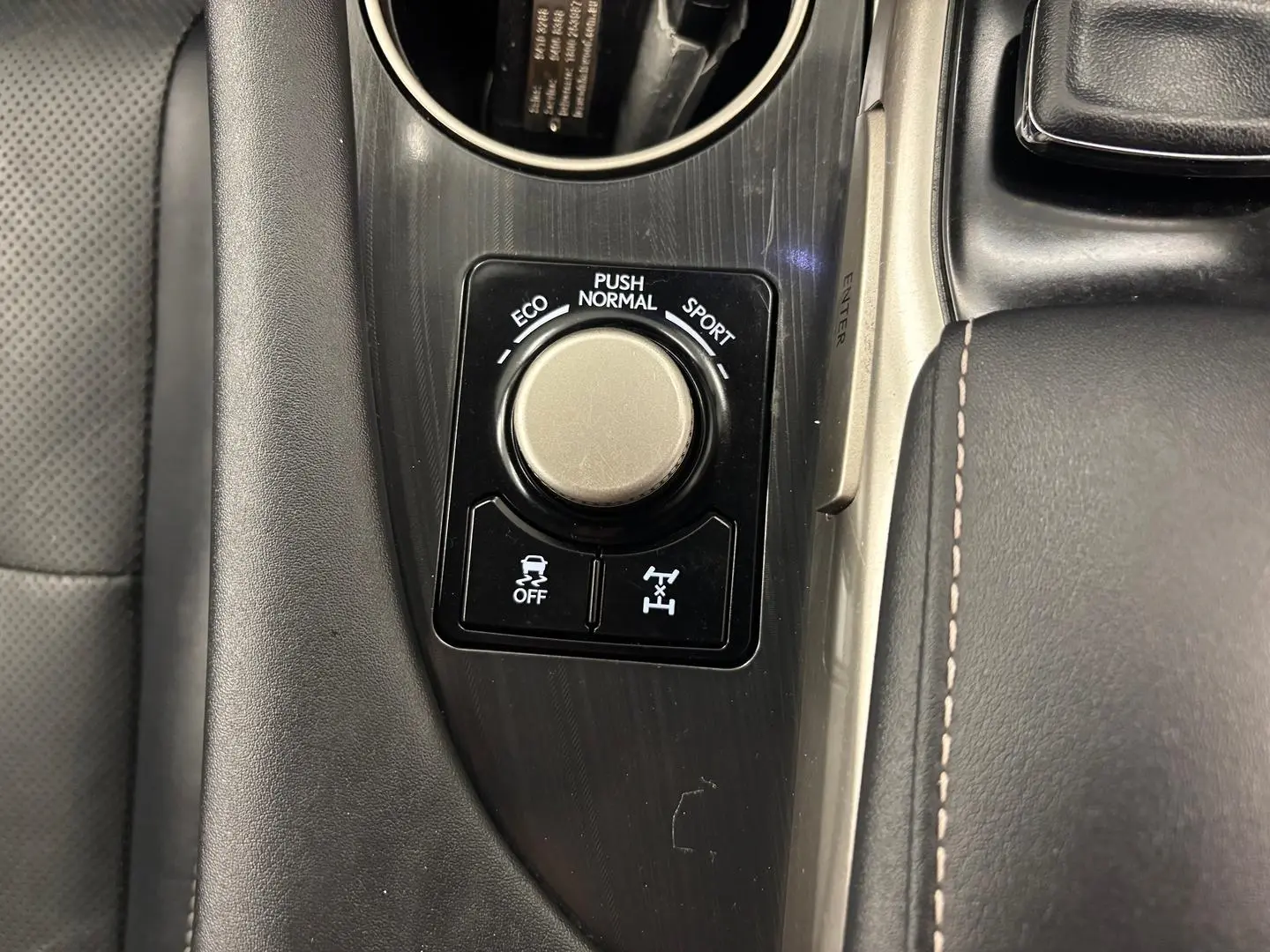 2017 Lexus RX Gallery Image 27