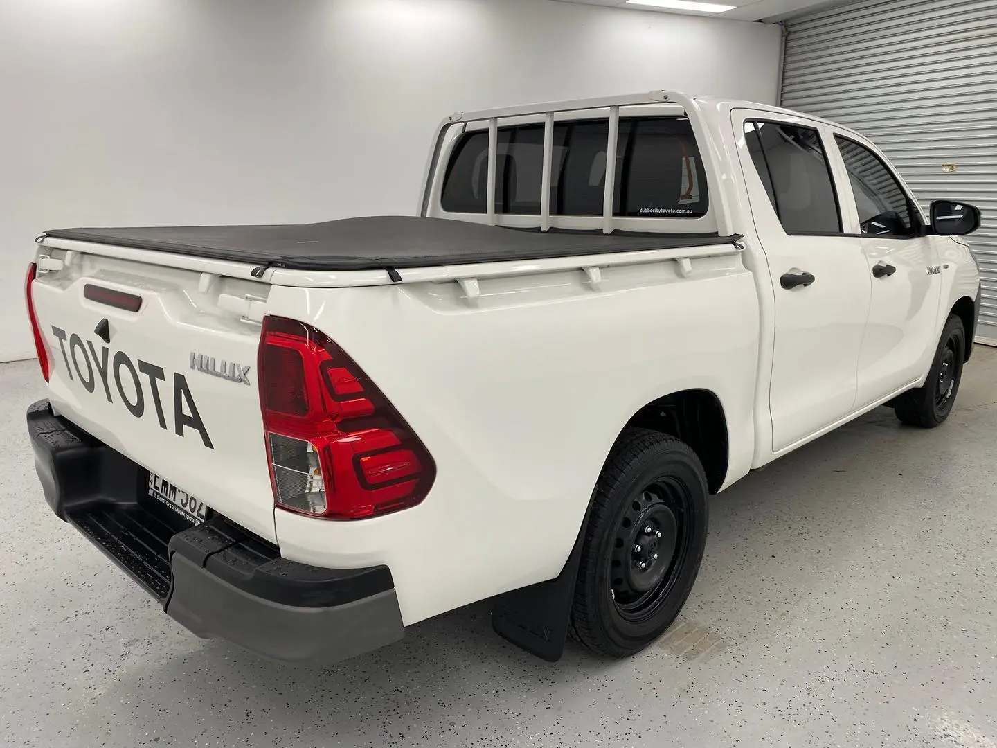 2021 Toyota Hilux Image 3