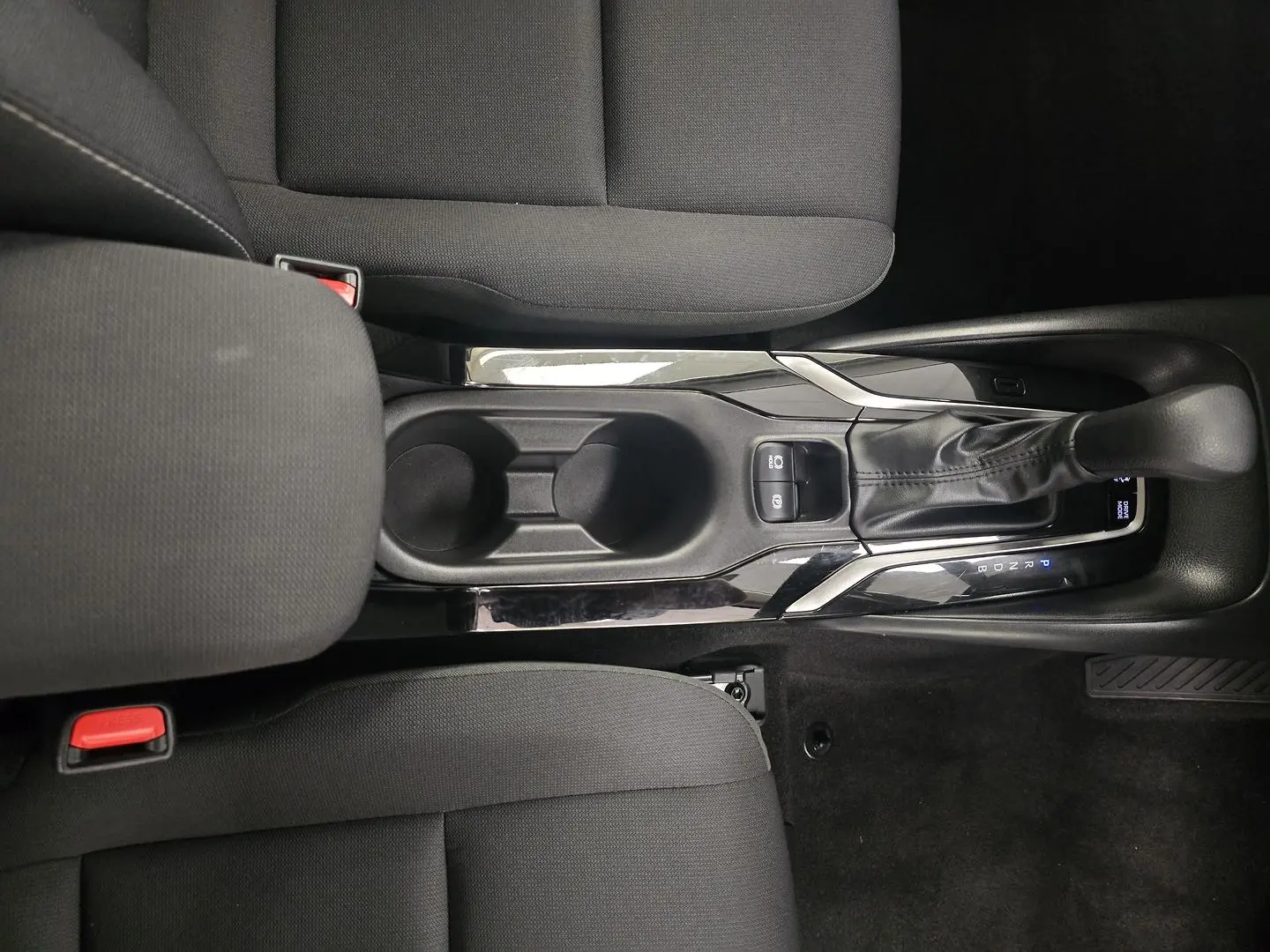 2023 Toyota Corolla Gallery Image 18