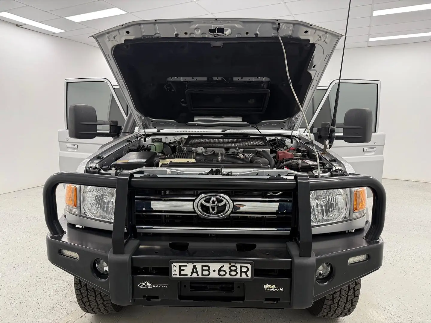 2018 Toyota Landcruiser Gallery Image 21