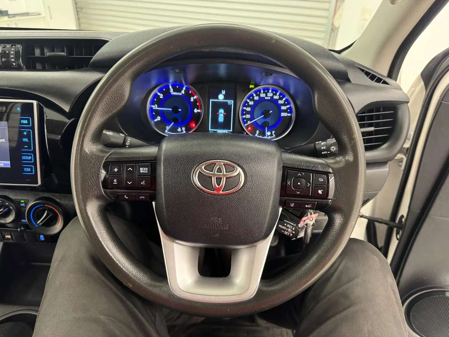 2020 Toyota Hilux Gallery Image 19