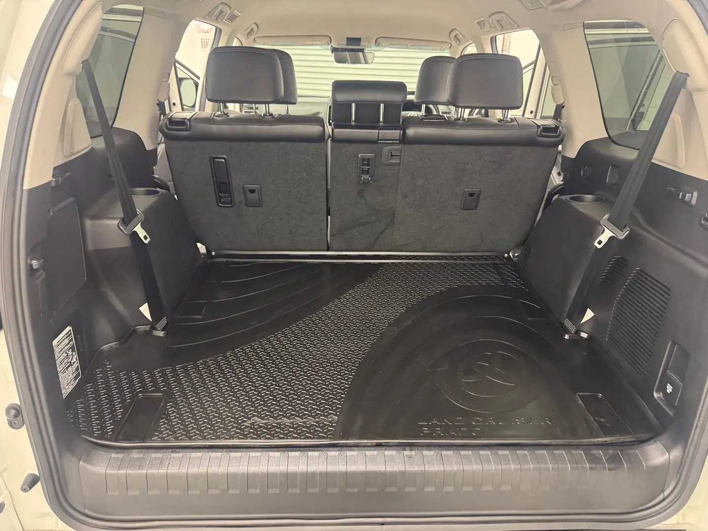 2024 Toyota Landcruiser Prado Gallery Image 27