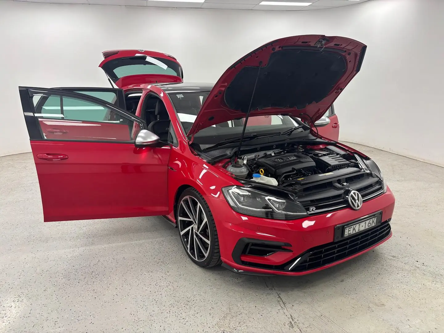 2020 Volkswagen Golf Gallery Image 8