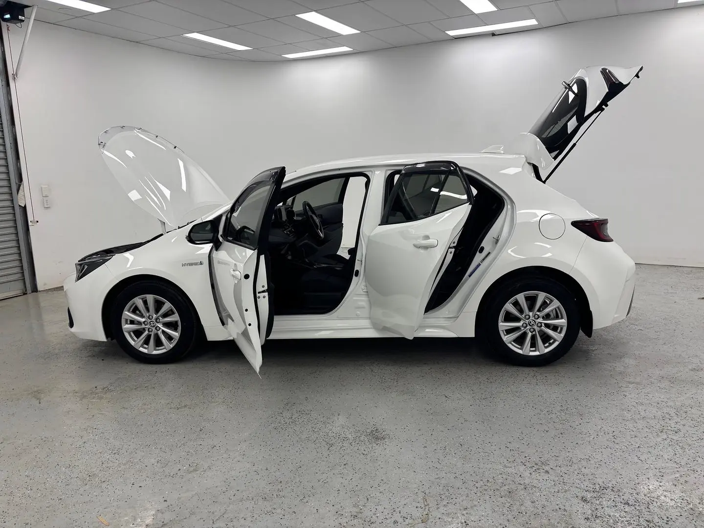 2023 Toyota Corolla Gallery Image 13