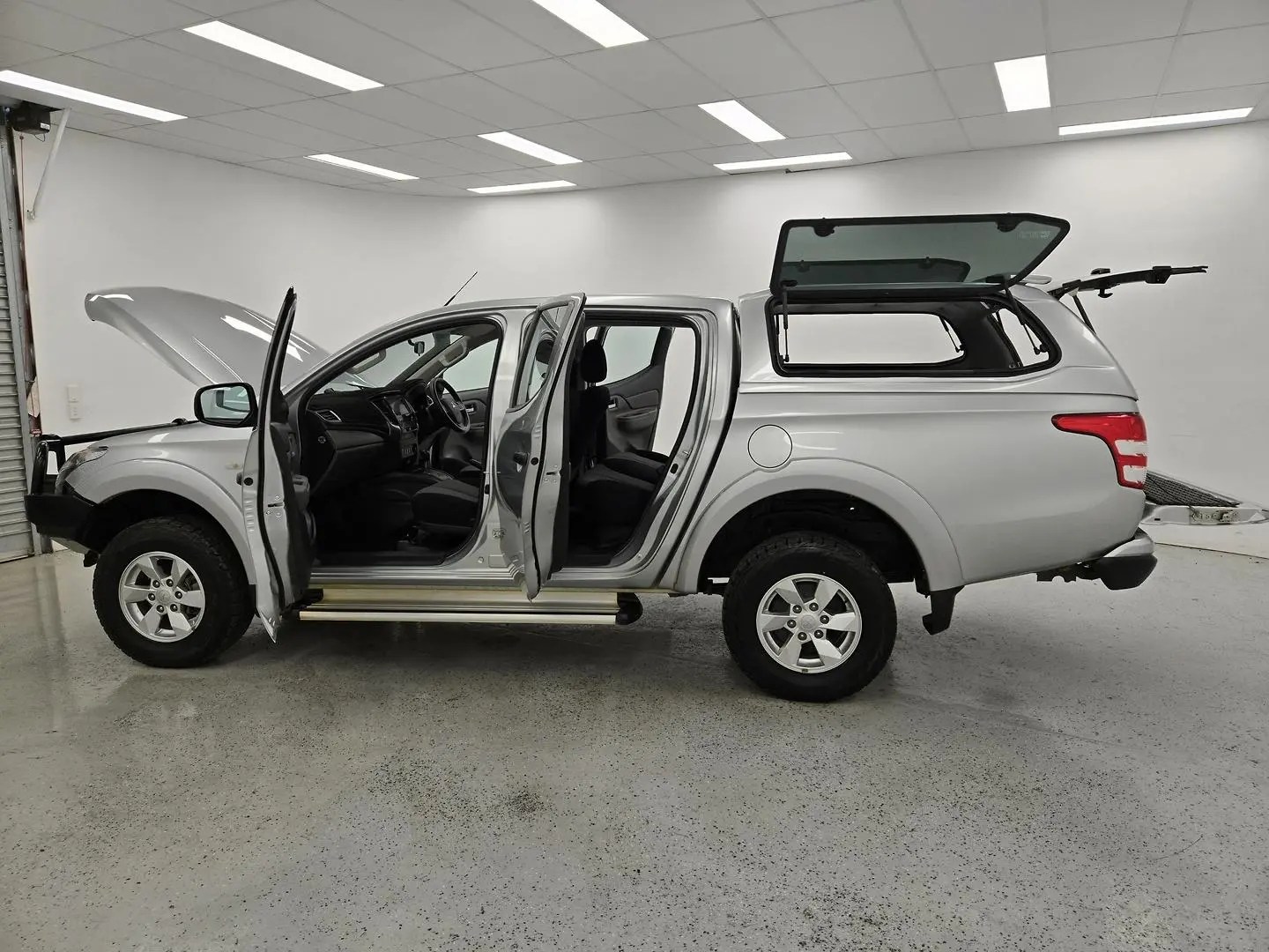 2018 Mitsubishi Triton Gallery Image 13