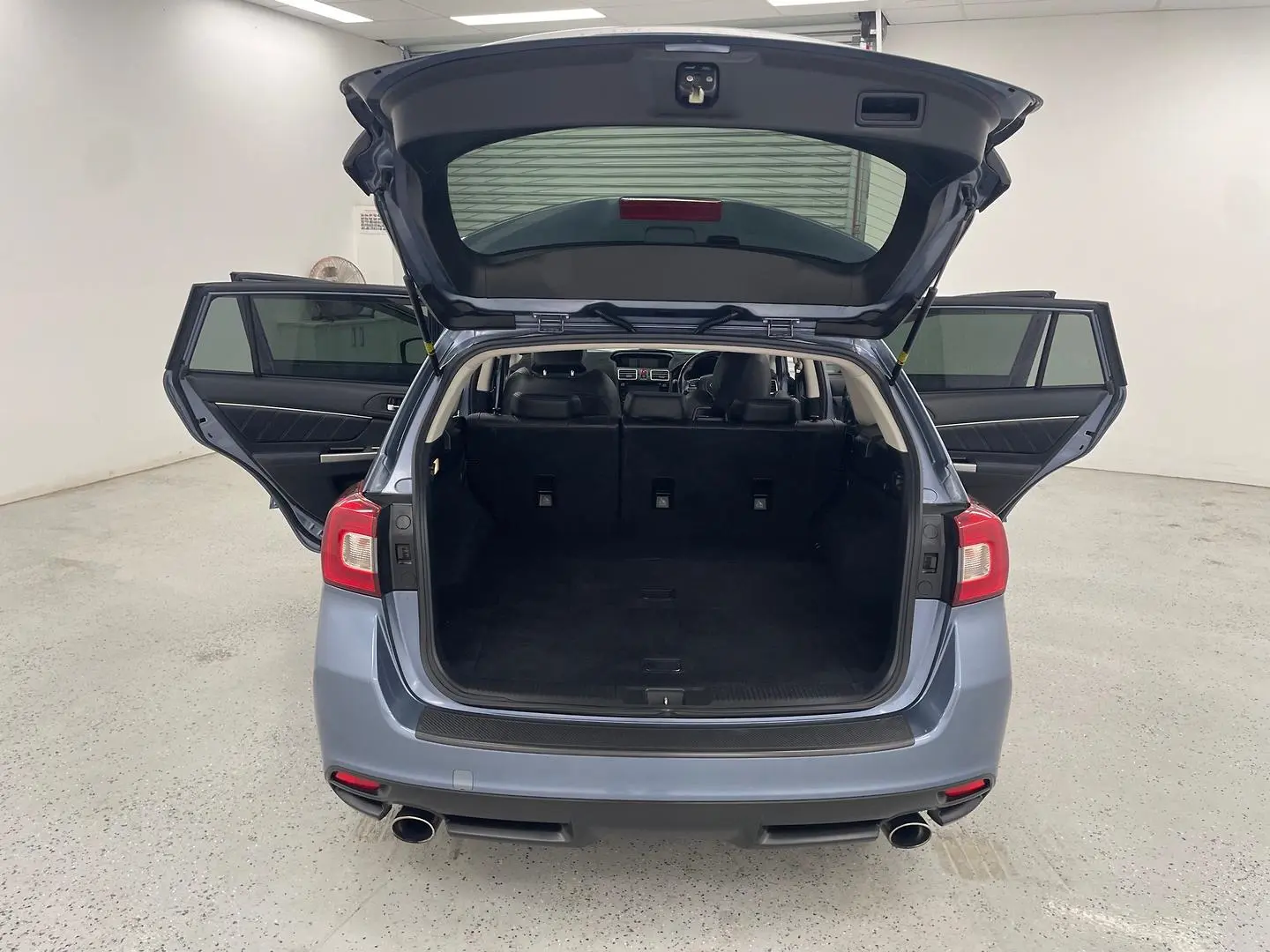 2017 Subaru Levorg Gallery Image 11