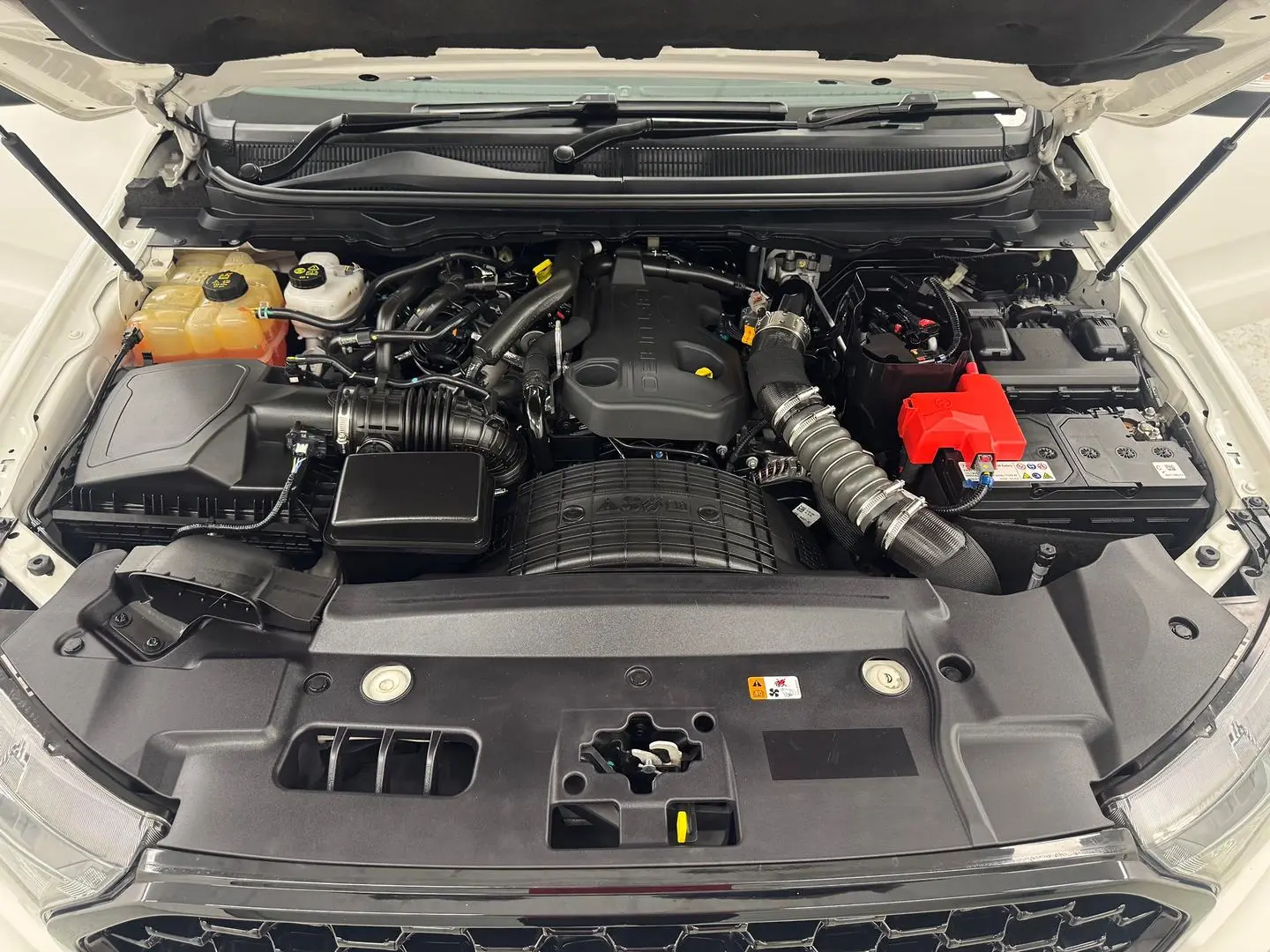 2020 Ford Everest Gallery Image 14