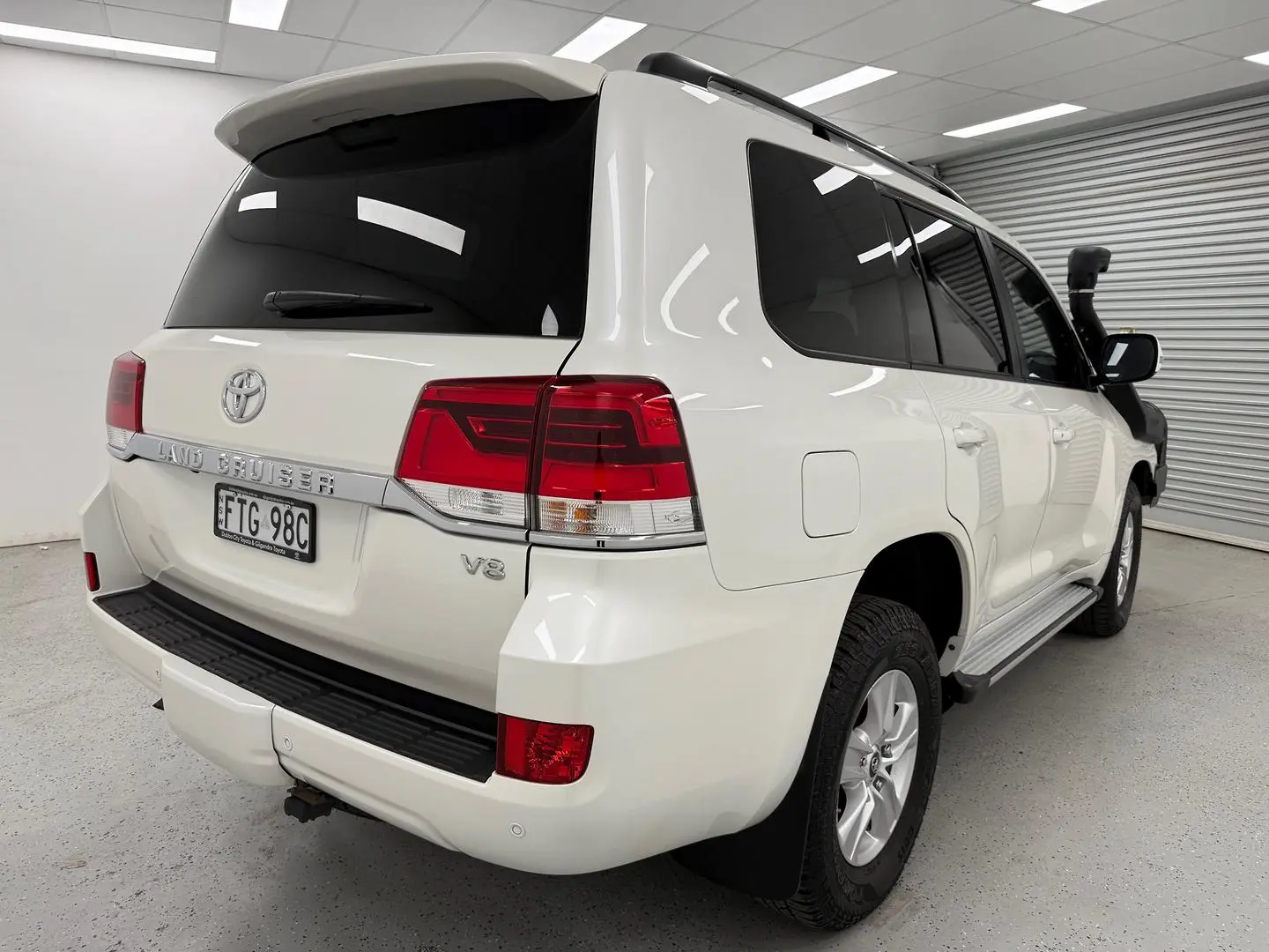 2021 Toyota Landcruiser Gallery Image 3