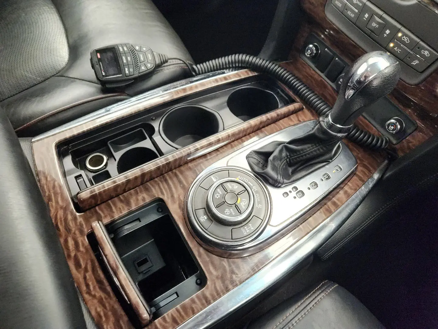 2016 Nissan Patrol Gallery Image 38