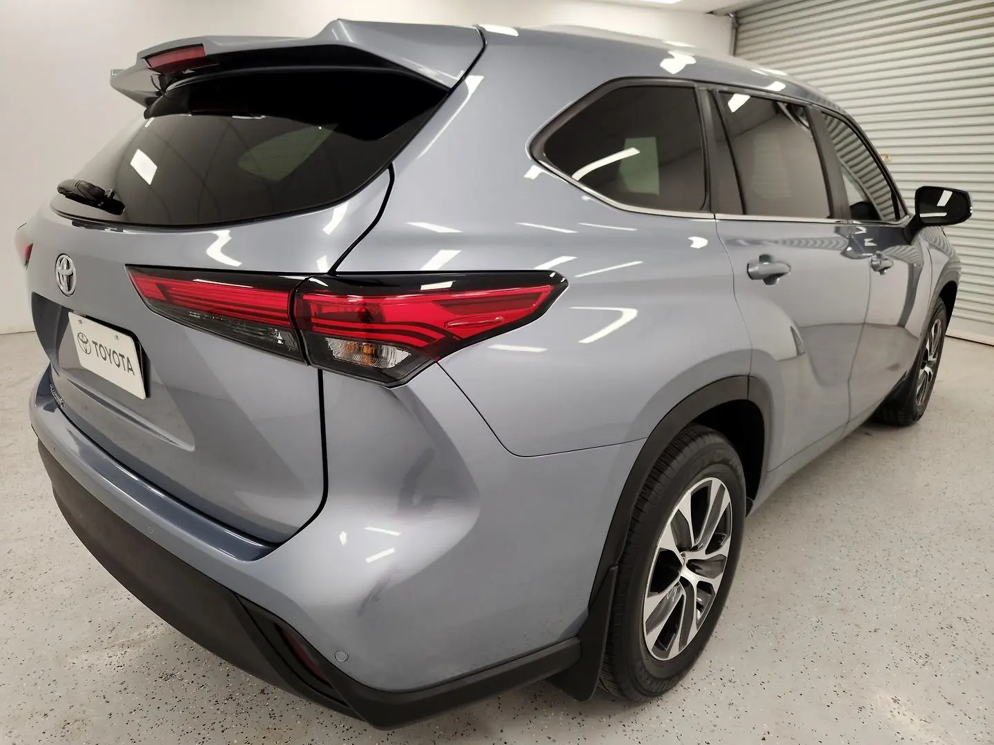 2023 Toyota Kluger Gallery Image 3