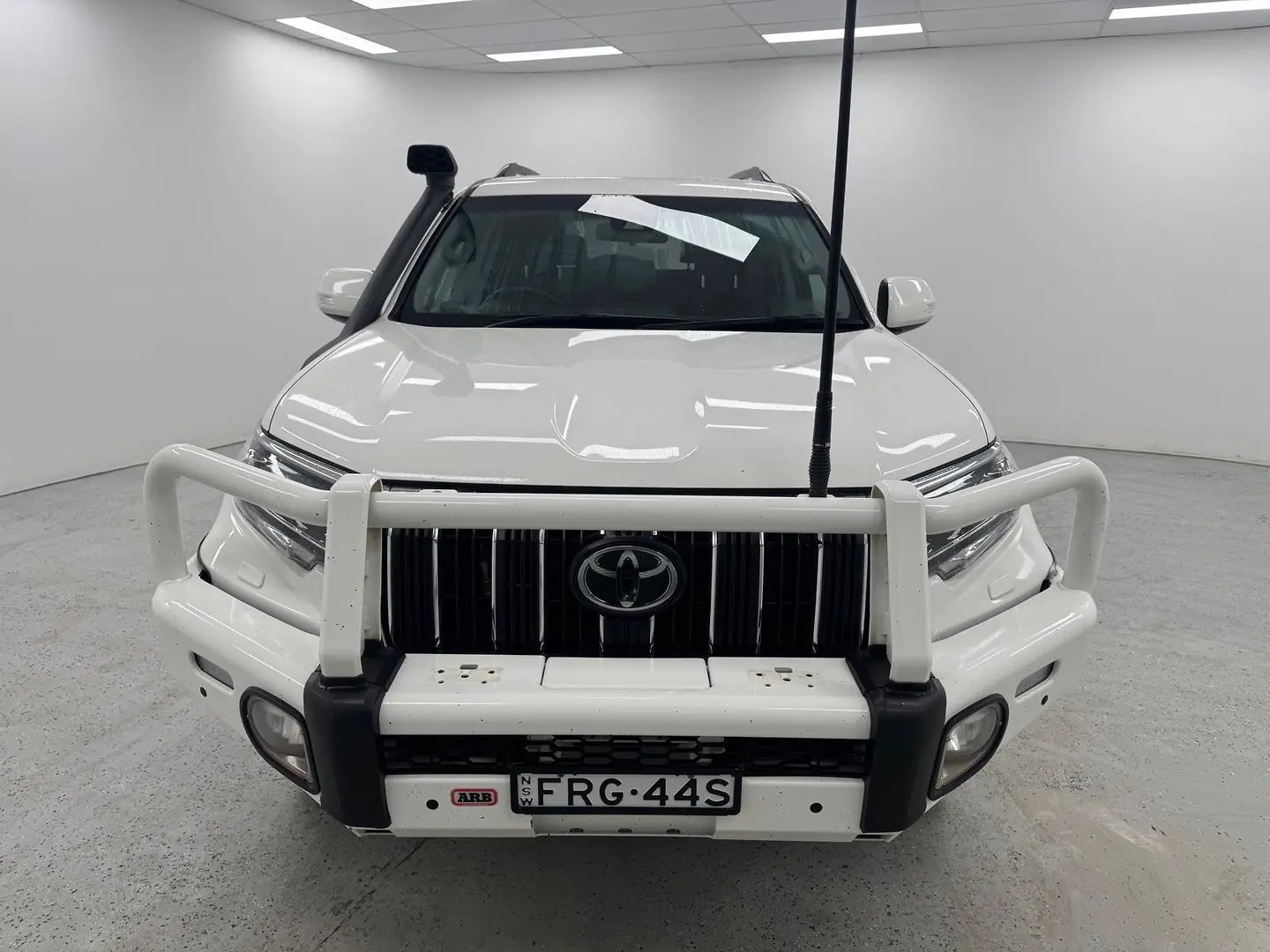2018 Toyota Landcruiser Prado Gallery Image 36