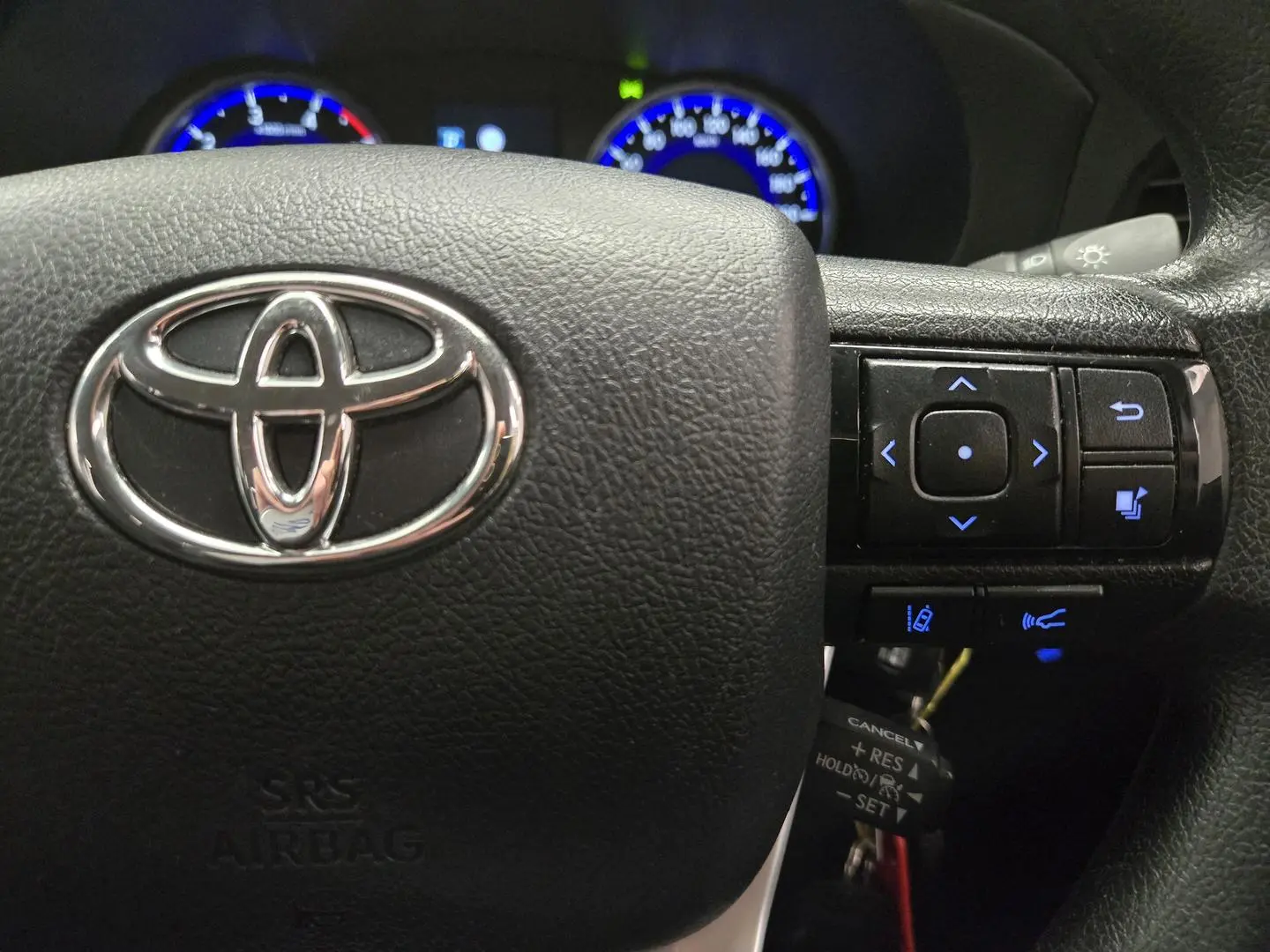 2019 Toyota Hilux Gallery Image 27