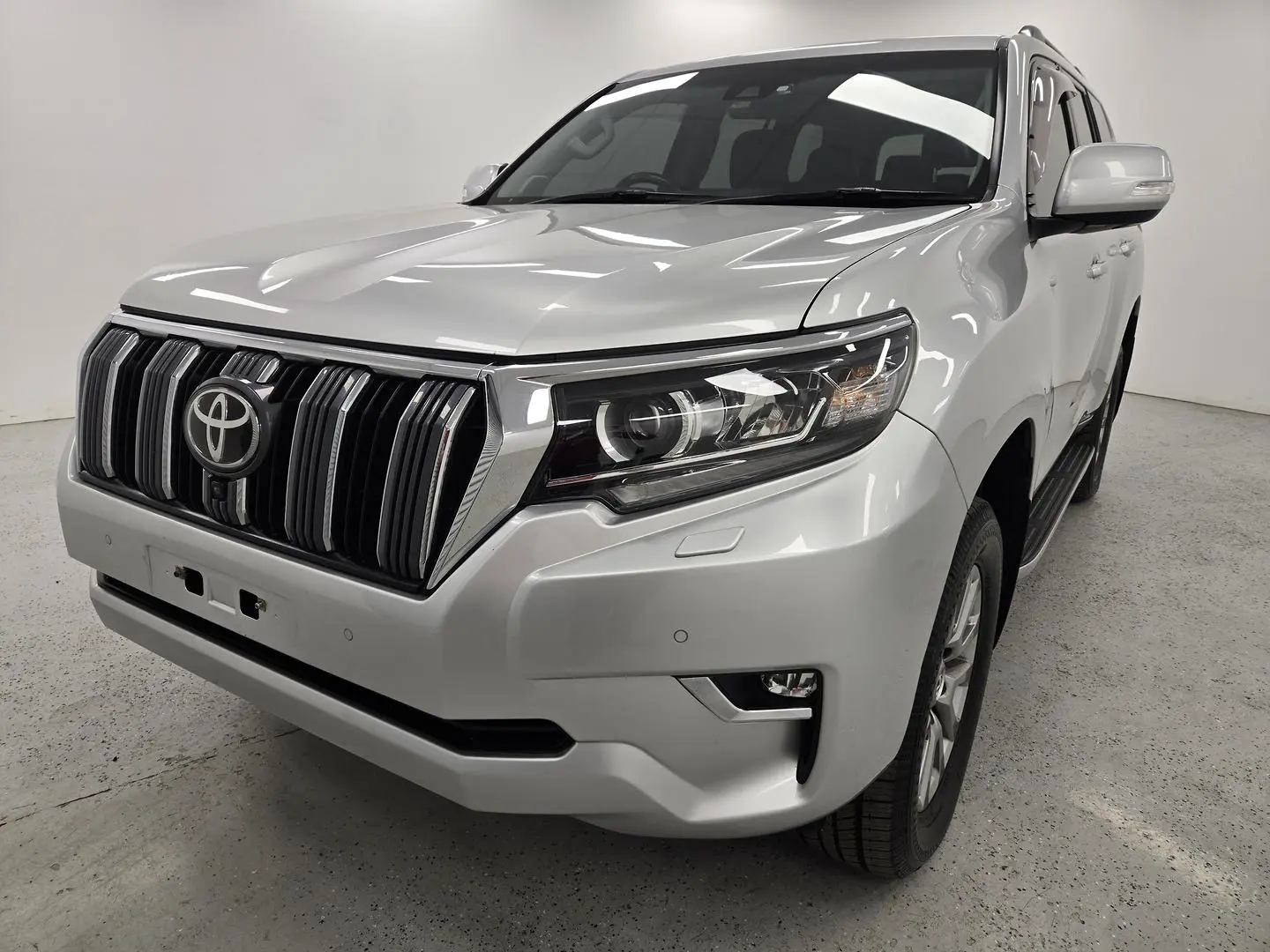 2018 Toyota Landcruiser Prado Image 7