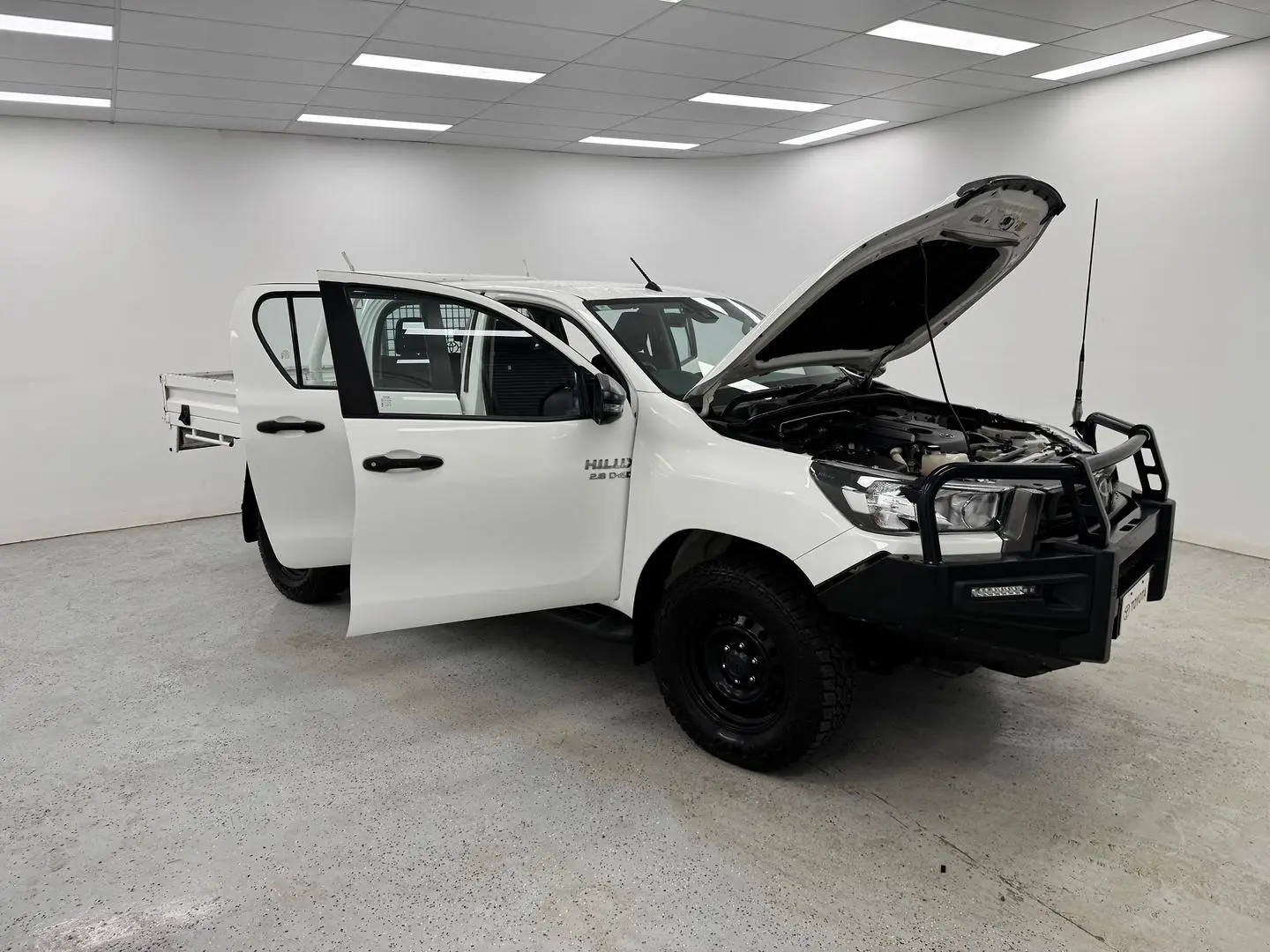 2021 Toyota Hilux Gallery Image 7