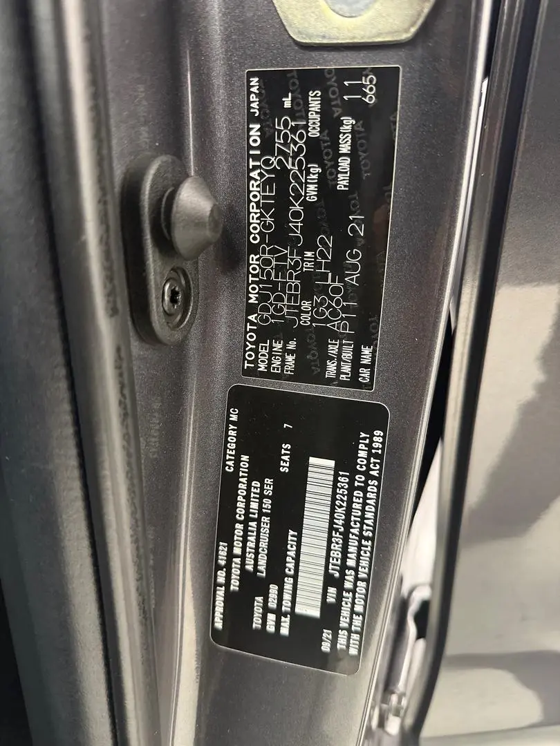 2021 Toyota Landcruiser Prado Gallery Image 10