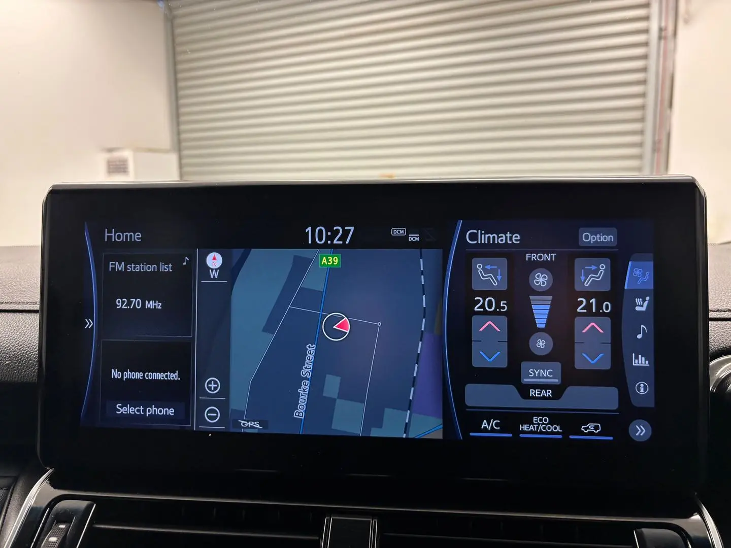2022 Toyota Landcruiser Gallery Image 30