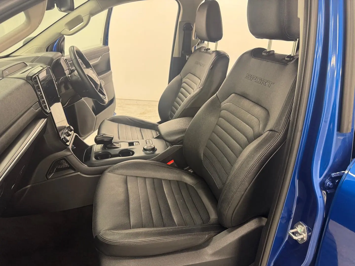 2023 Ford Everest Gallery Image 29