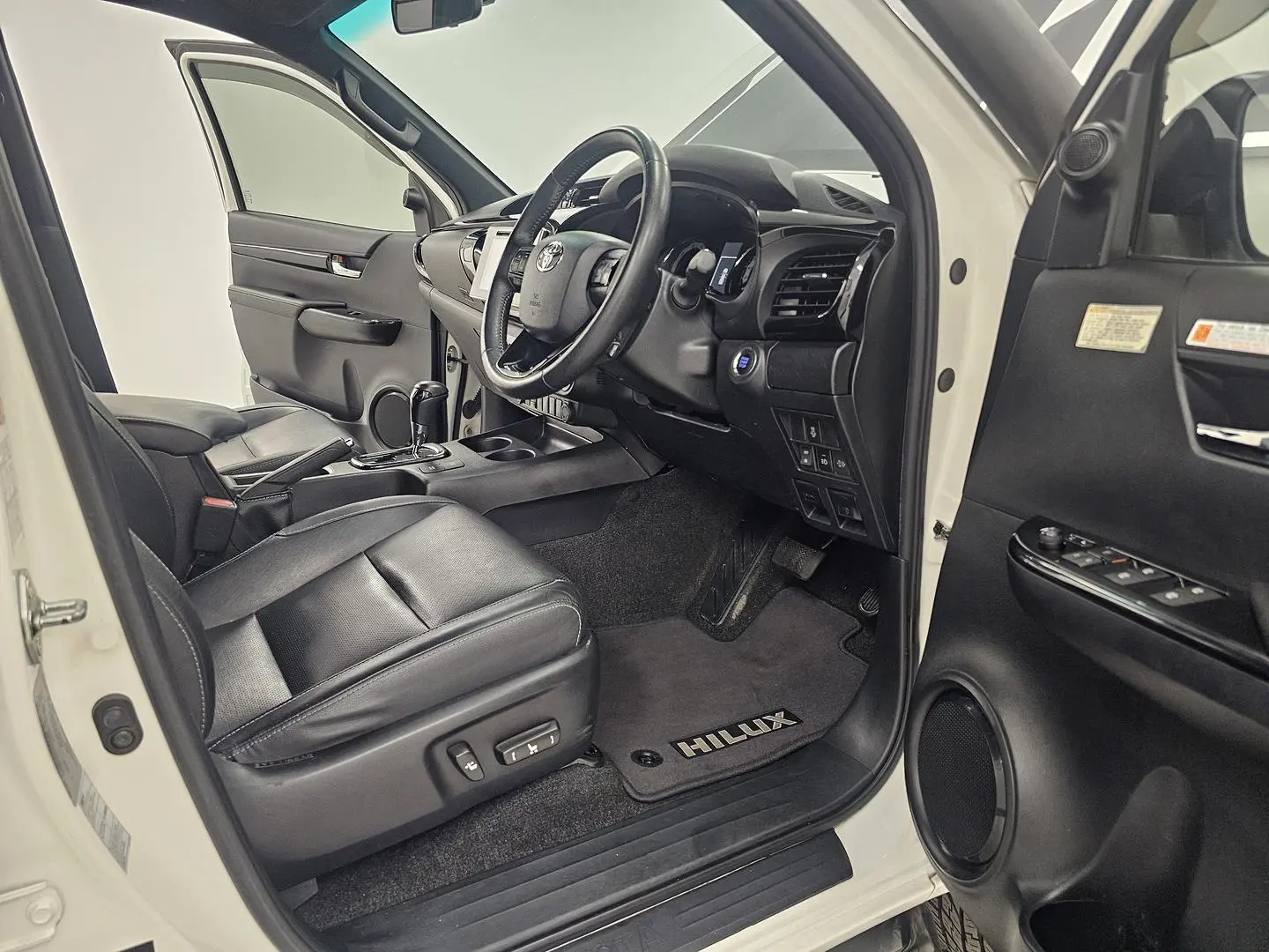 2019 Toyota Hilux Gallery Image 22