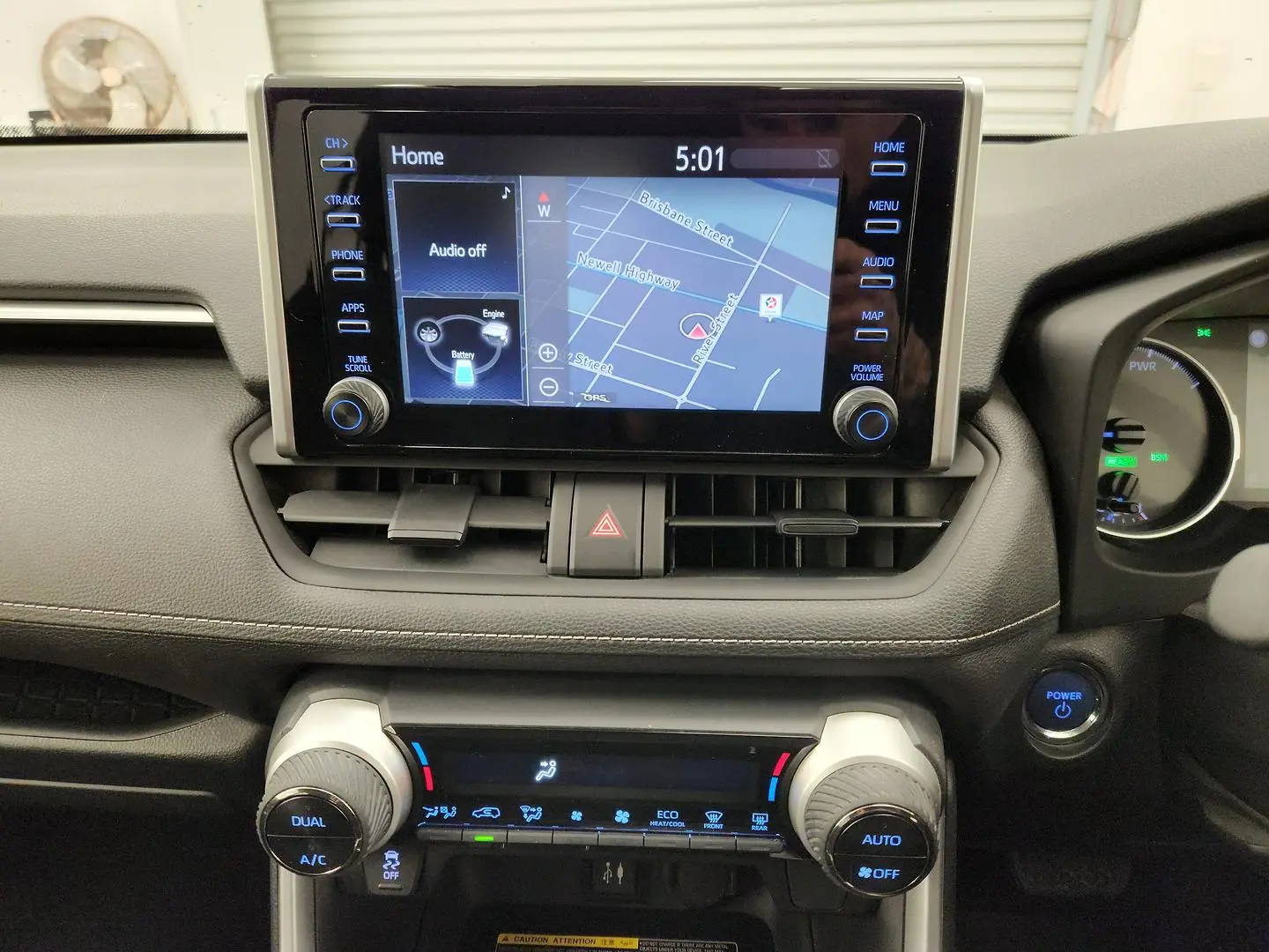 2019 Toyota RAV4 Gallery Image 27