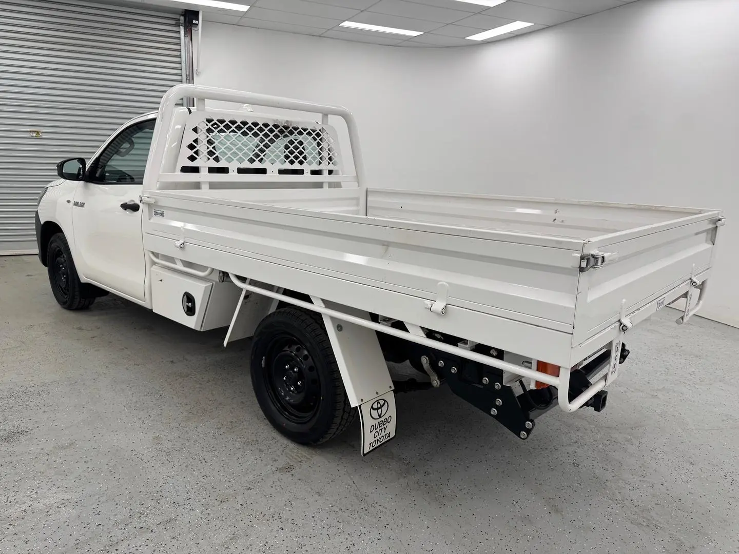 2023 Toyota Hilux Gallery Image 4