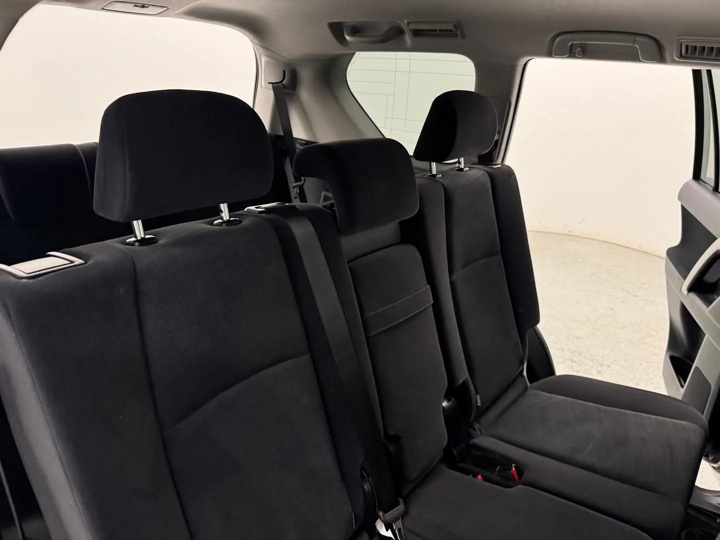 2021 Toyota Landcruiser Prado Gallery Image 24