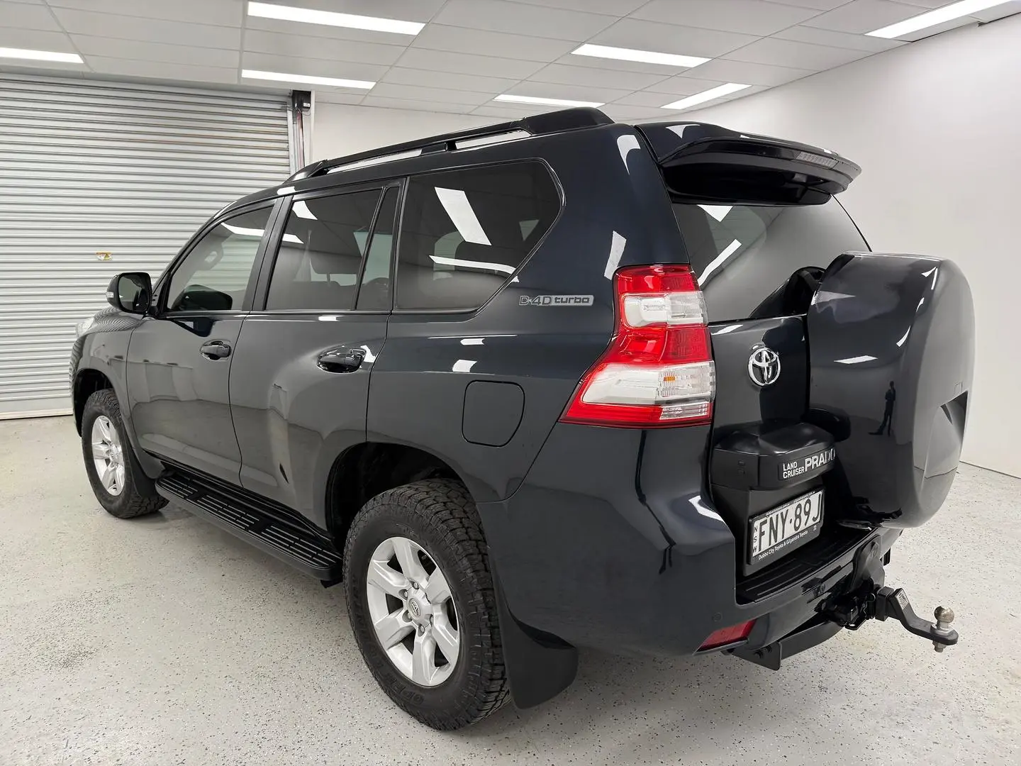 2016 Toyota Landcruiser Prado Gallery Image 5