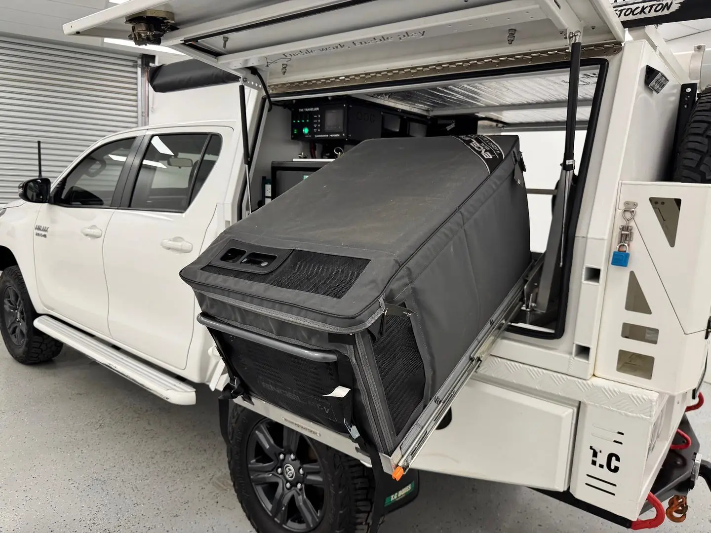 2023 Toyota Hilux Gallery Image 50
