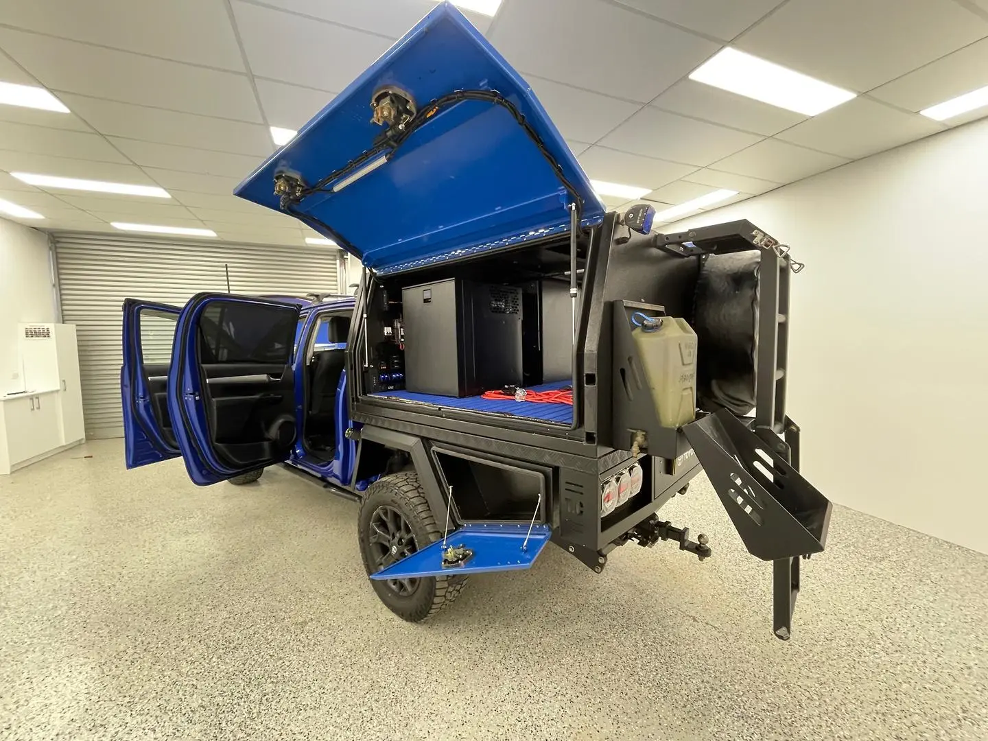 2018 Toyota Hilux Gallery Image 10