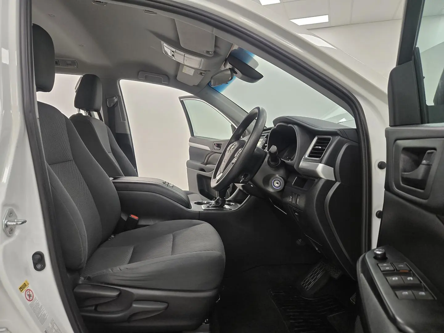 2018 Toyota Kluger Gallery Image 22