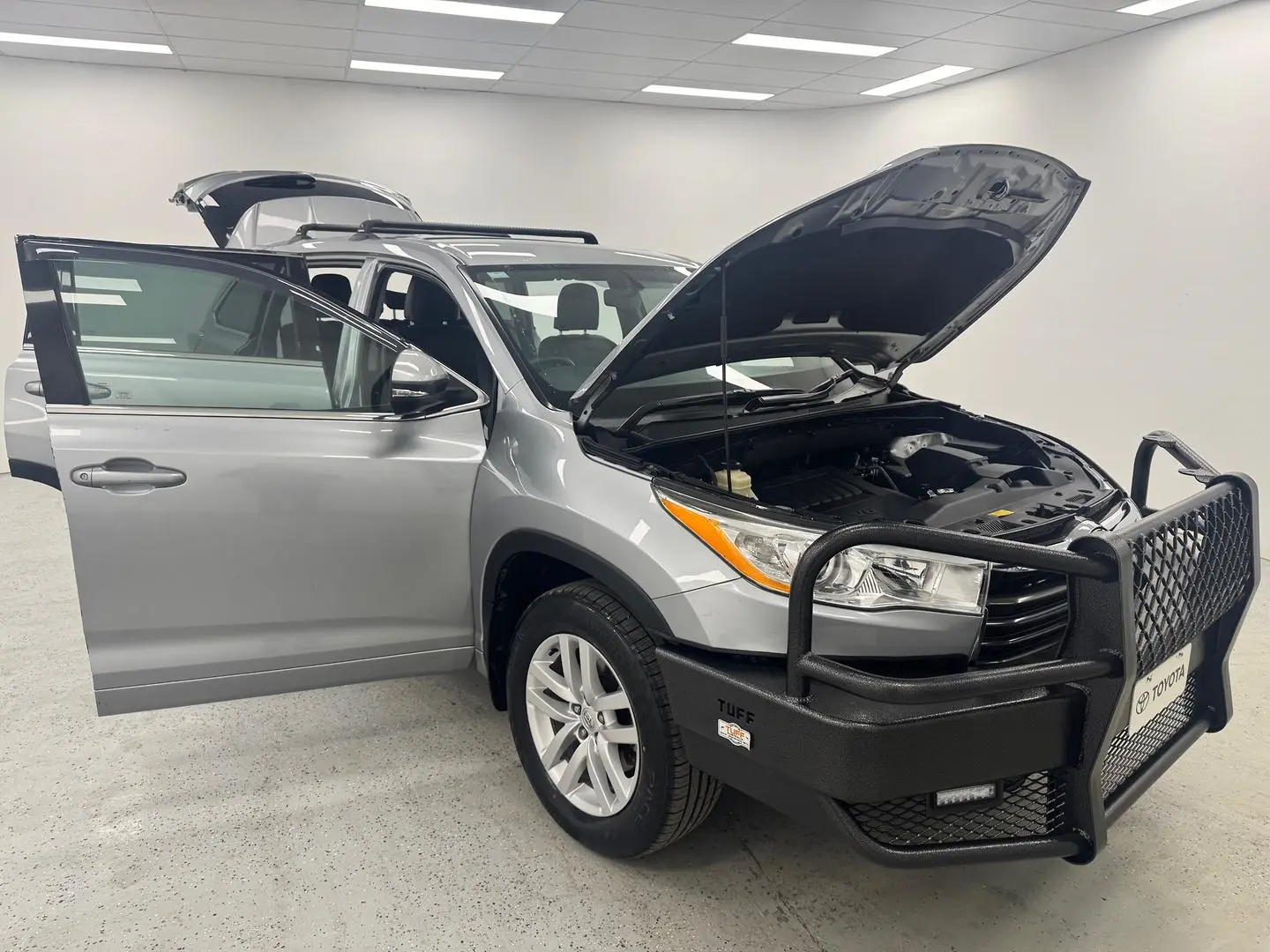 2015 Toyota Kluger Gallery Image 7