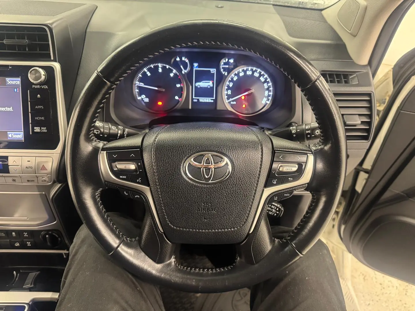 2019 Toyota Landcruiser Prado Gallery Image 21