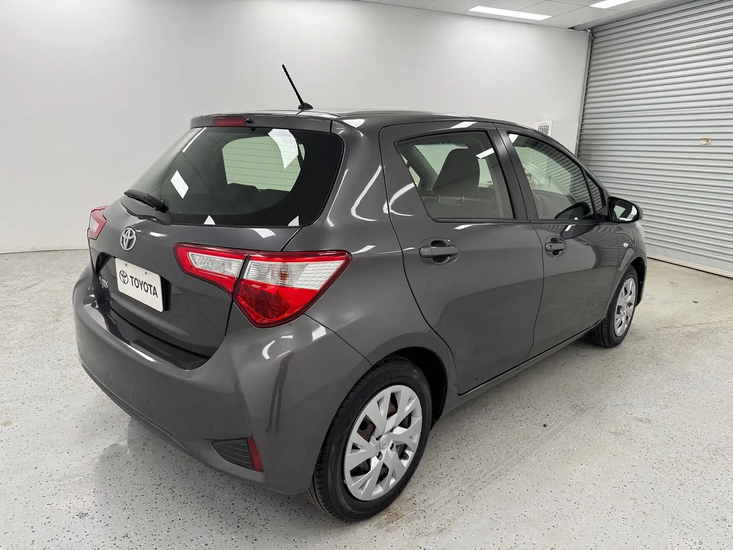 2018 Toyota Yaris Gallery Image 3