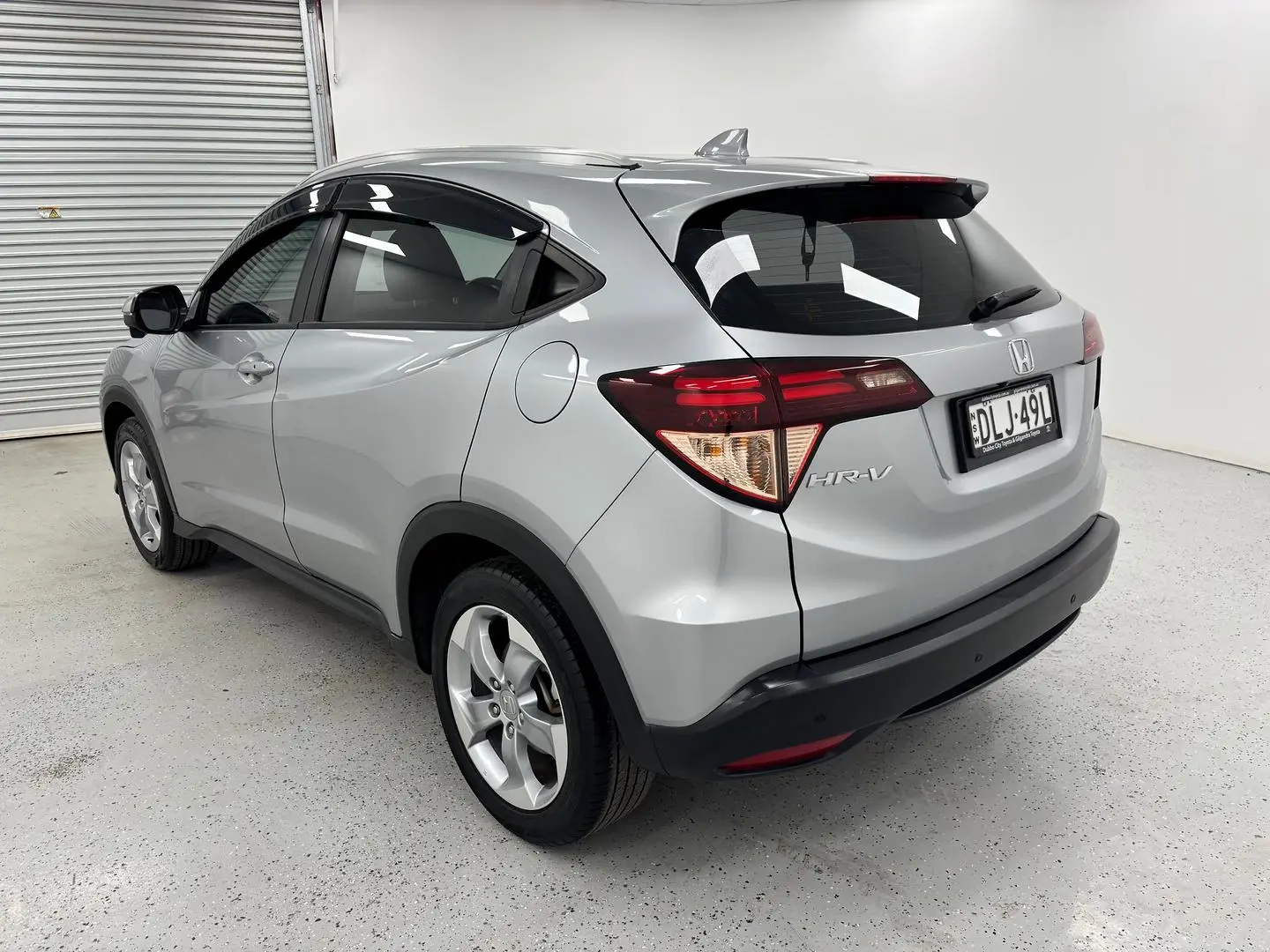 2017 Honda HR-V Gallery Image 5