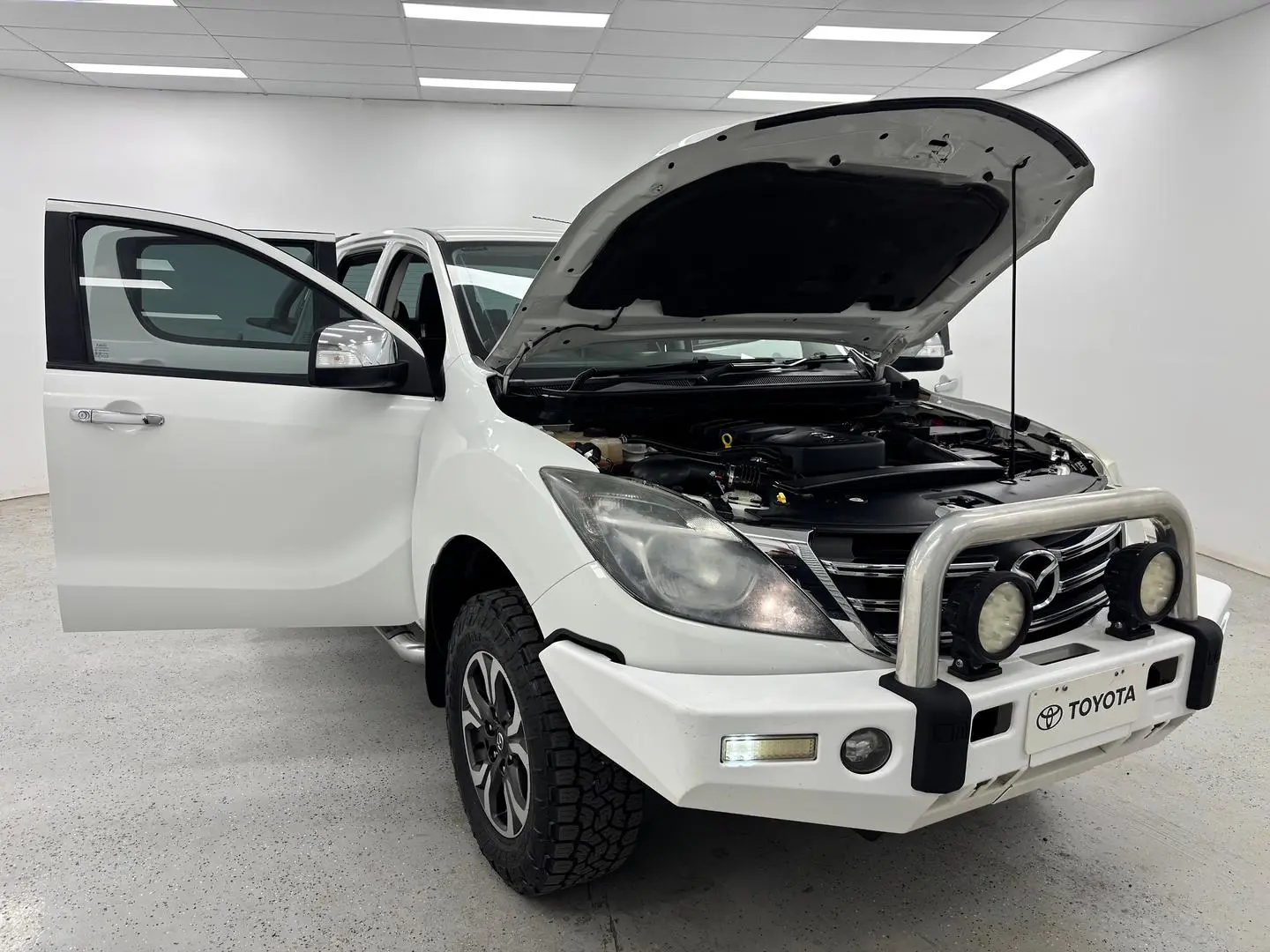2018 Mazda BT-50 Gallery Image 3