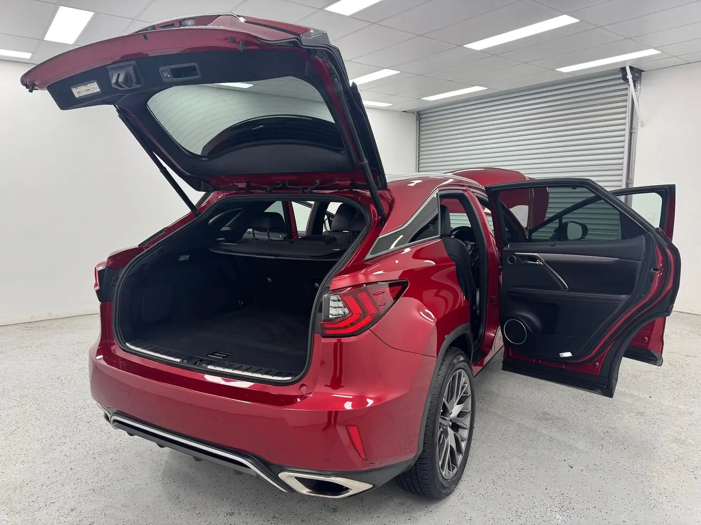 2016 Lexus RX Gallery Image 9