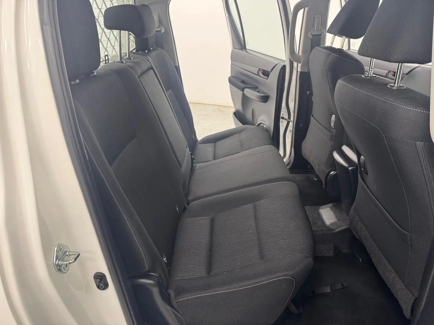 2022 Toyota Hilux Gallery Image 27