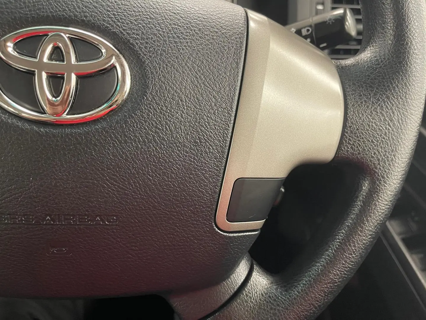 2010 Toyota Landcruiser Gallery Image 32