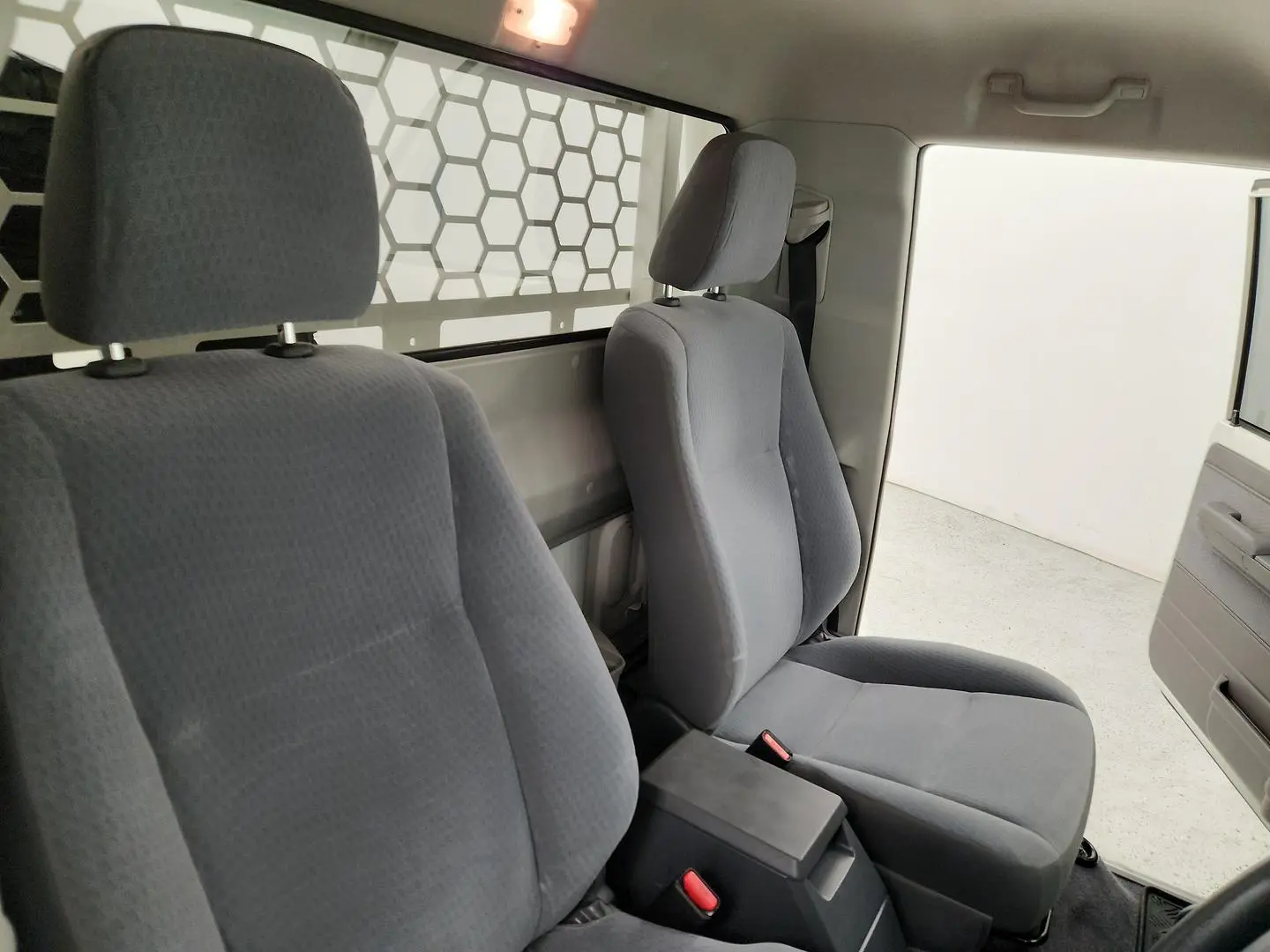 2022 Toyota Landcruiser Gallery Image 23