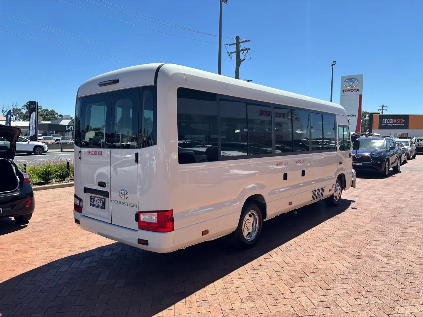 2025 Toyota Coaster Gallery Image 3