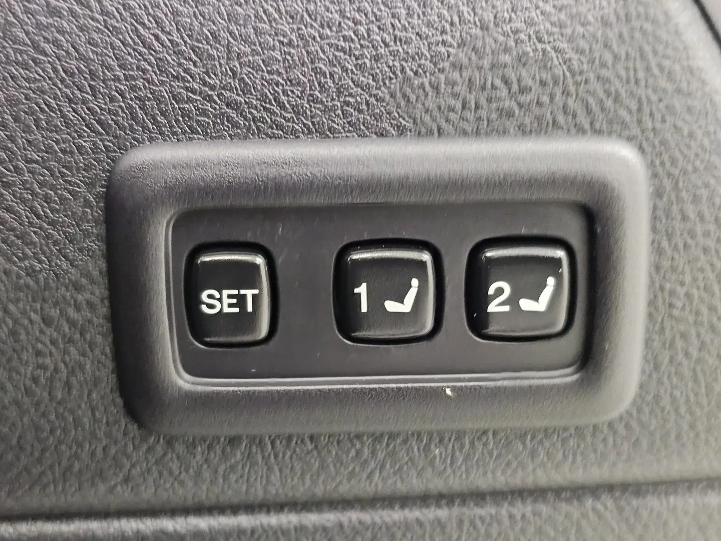 2023 Toyota Landcruiser Prado Gallery Image 40