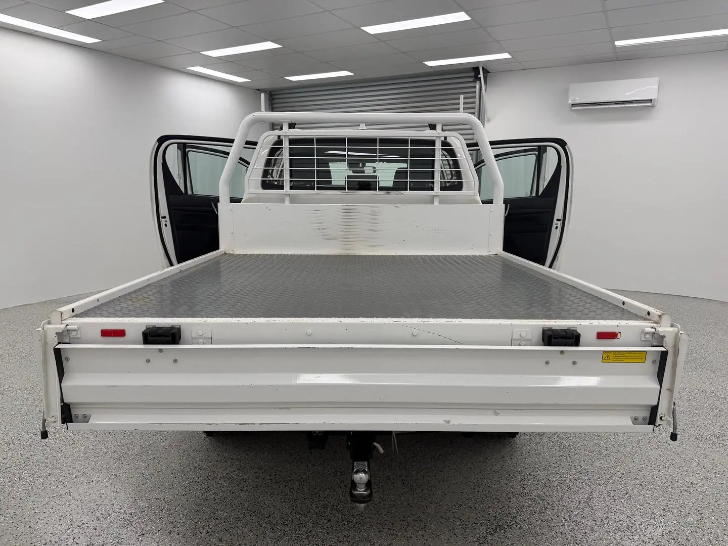 2023 Toyota Hilux Gallery Image 14