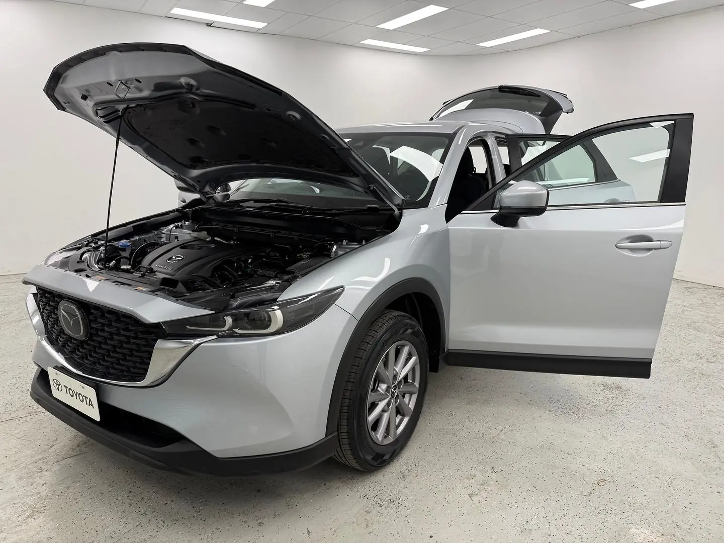 2023 Mazda CX-5 Gallery Image 8