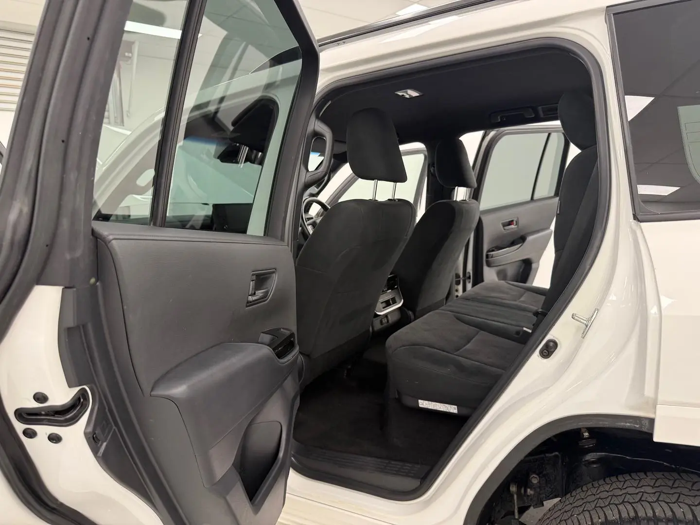 2024 Toyota Landcruiser Gallery Image 12